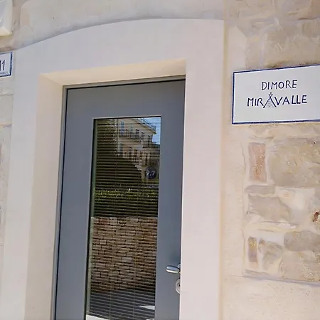 Holiday home Dimore Miravalle